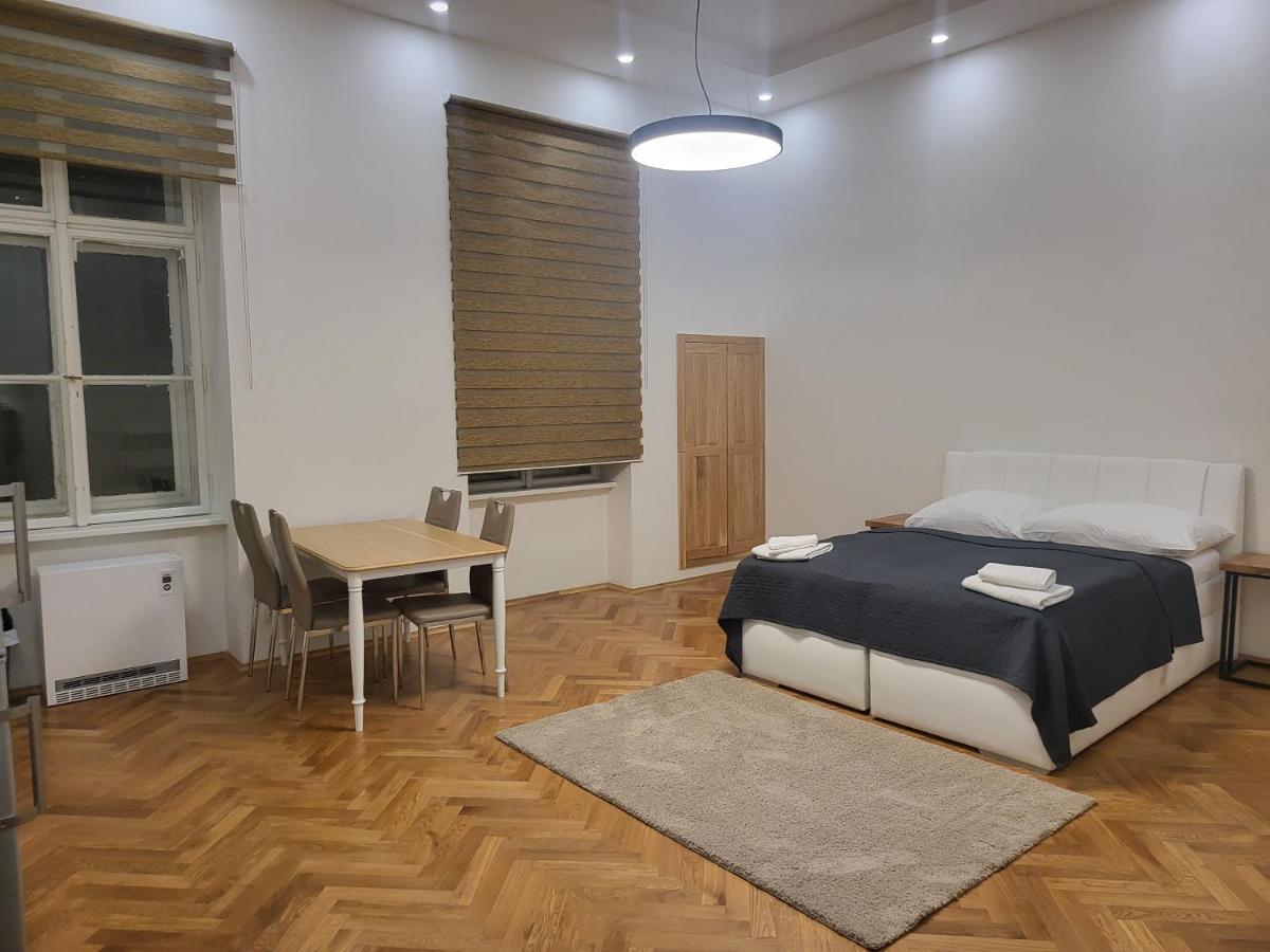 Prague Centre Apartments Екстер'єр фото