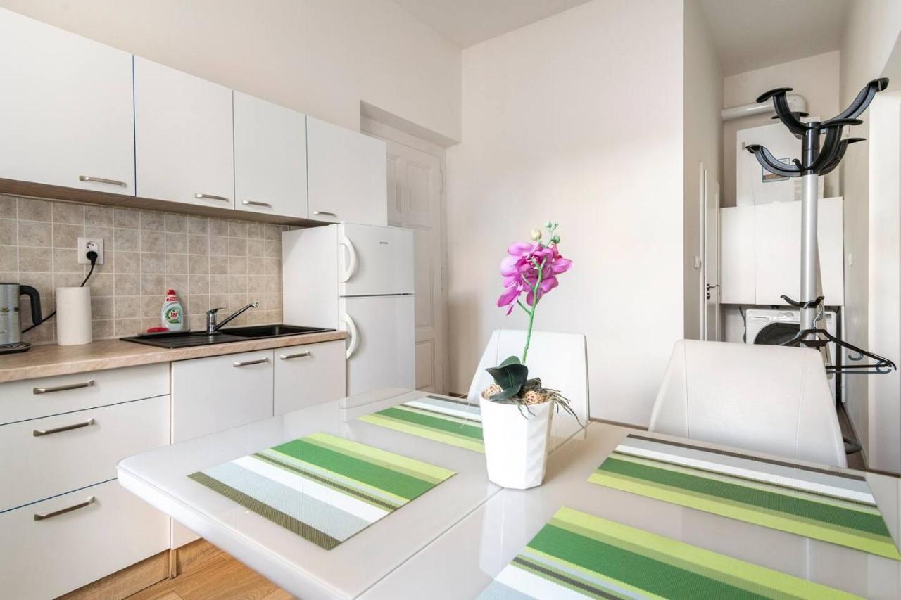 Prague Centre Apartments Екстер'єр фото