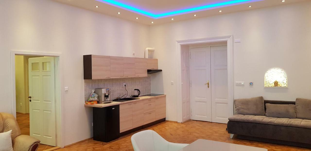 Prague Centre Apartments Екстер'єр фото